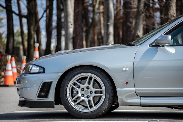スカイライン GT-Rの33の日・3月3日は33の日に関するカスタム事例の投稿画像2枚目
