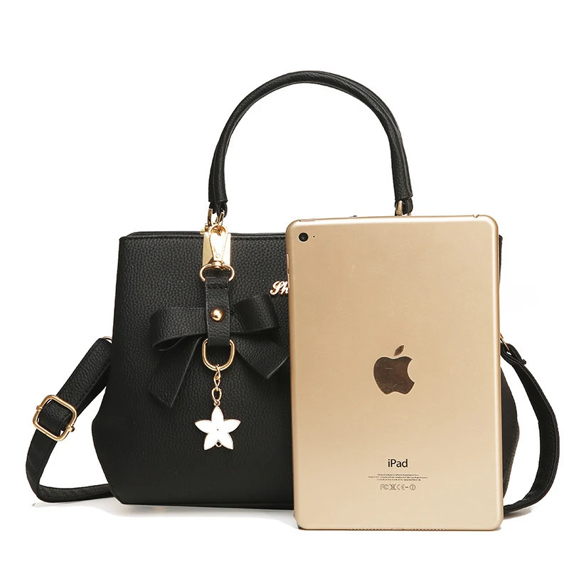Sac bandoulière coréen décontracté, style messager, parfait pour un usage quotidien. Confortable, tendance et idéal pour transporter vos essentiels avec style.