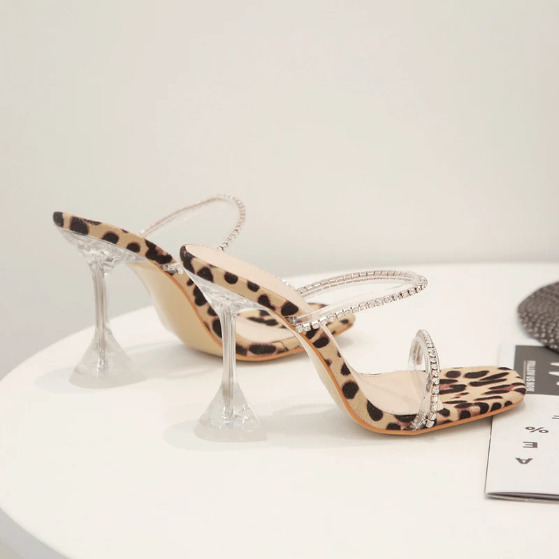 images slider number - 3