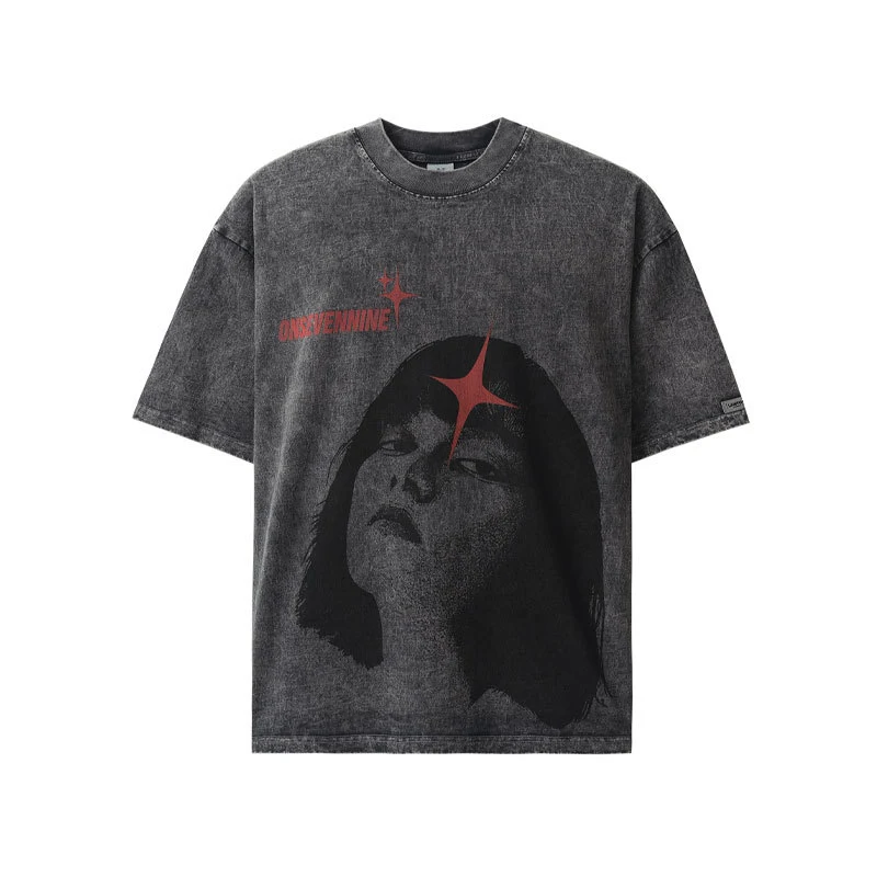 Vintage Print High Street Heren T-shirt Loose Fit. Comfortabel en casual. Ideaal voor een relaxte look. Perfect voor dagelijks gebruik en vrije tijd.