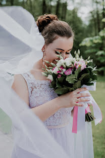 Fotógrafo de casamento Evgeniya Khalizova (khalizova). Foto de 23 de junho 2020