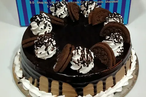 Chocolate Oreo Cake