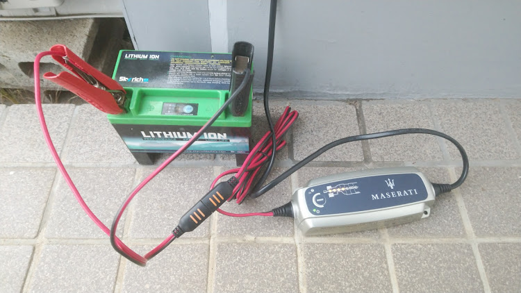 0410さんが投稿した充電・CTEKに関するカスタム事例の投稿画像1枚目