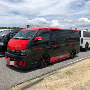 ハイエースバン