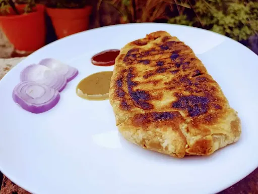 Aloo Egg Paratha