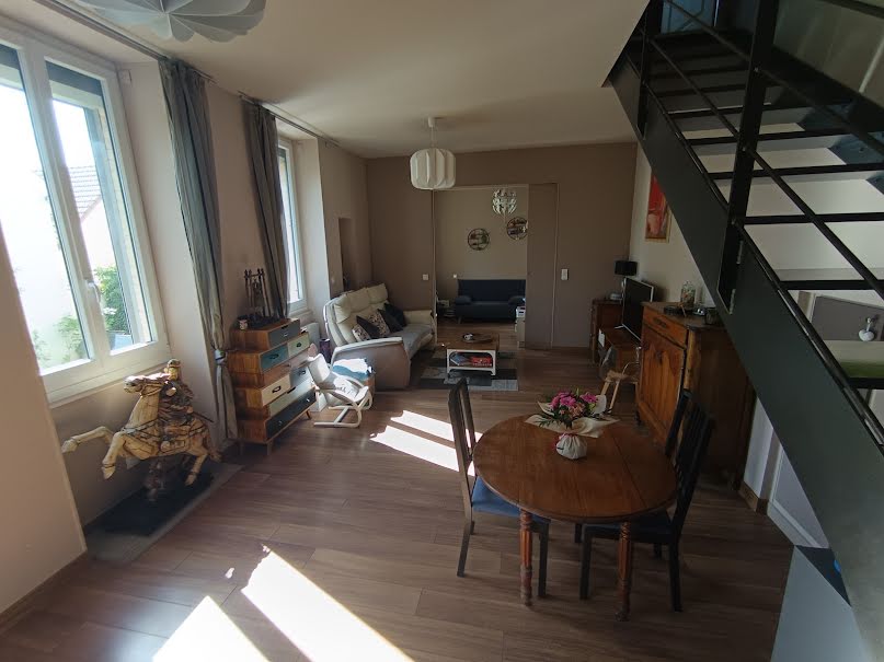 Vente maison 4 pièces 102 m² à Dijon (21000), 450 000 €