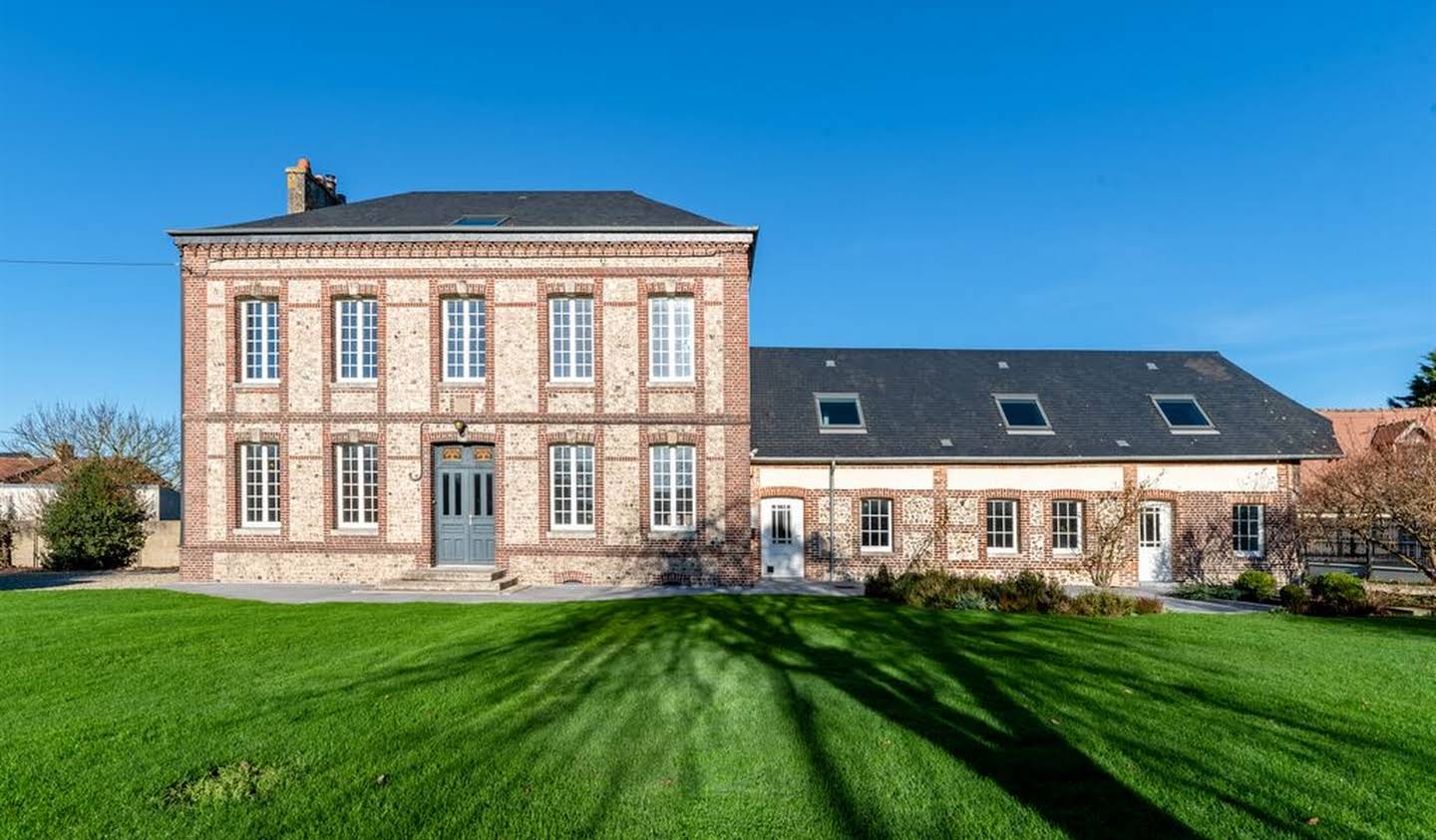 House with terrace Rouen