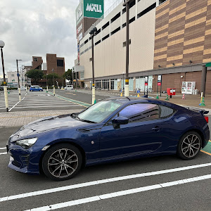 86 ZN6