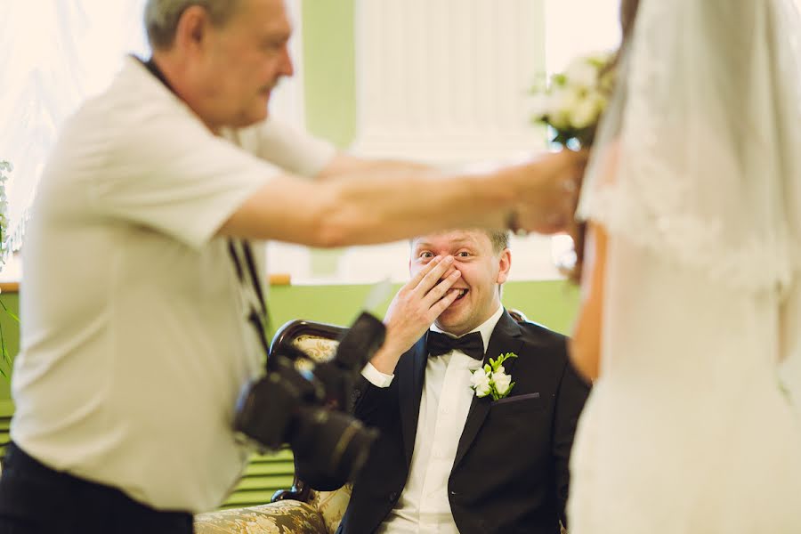 Fotógrafo de casamento Pavel Makarov (pmackarov). Foto de 30 de setembro 2014