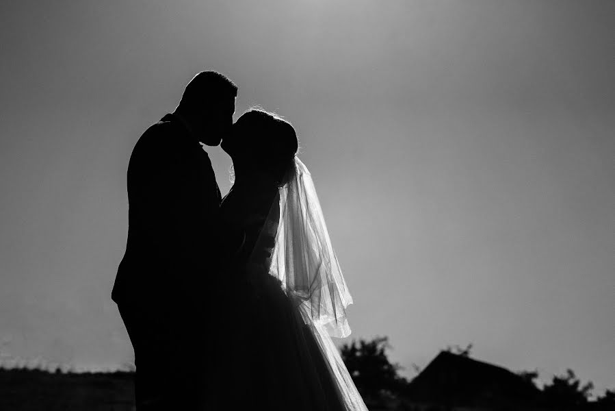 Fotógrafo de casamento Claudia Georgescu (kluphoto). Foto de 22 de setembro 2018