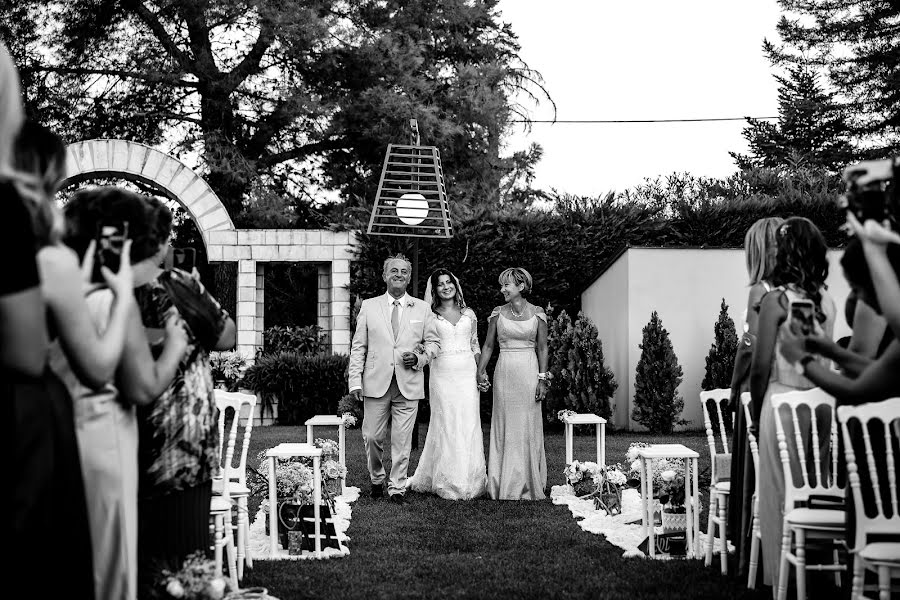 Wedding photographer Michalis Batsoulas (batsoulas). Photo of 12 May 2021