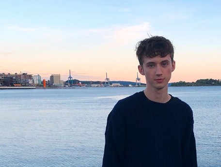 Troye Sivan said the question was 'wildly inappropriate'.