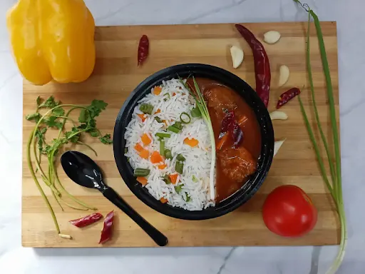 Schezwan Chicken With Noodle/rice Bowl