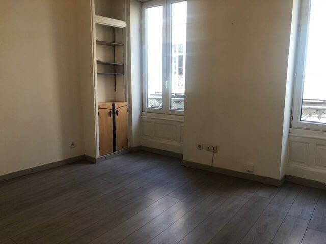 Vente appartement 1 pièce 31 m² à Castres (81100), 75 000 €