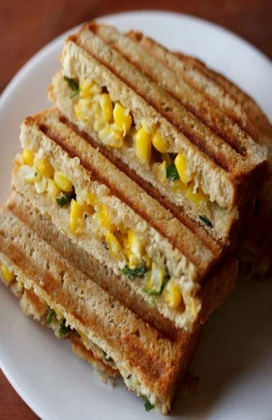 Corn Spinach Grilled Sandwich