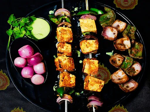 Garlic Paneer Tikka