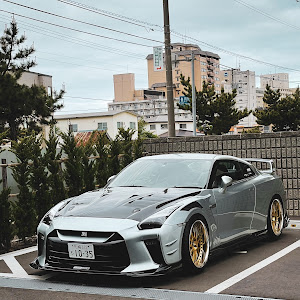 NISSAN GT-R R35