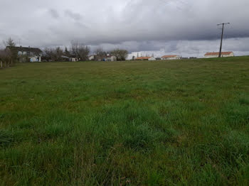 terrain à Verteillac (24)