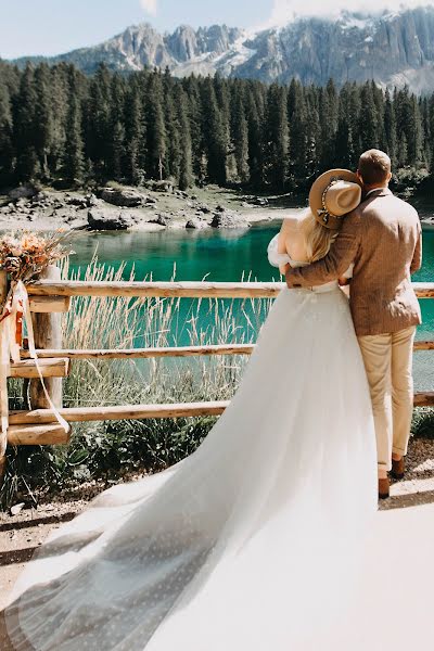 Fotografo di matrimoni Karina Ostapenko (karinaostapenko). Foto del 22 novembre 2019