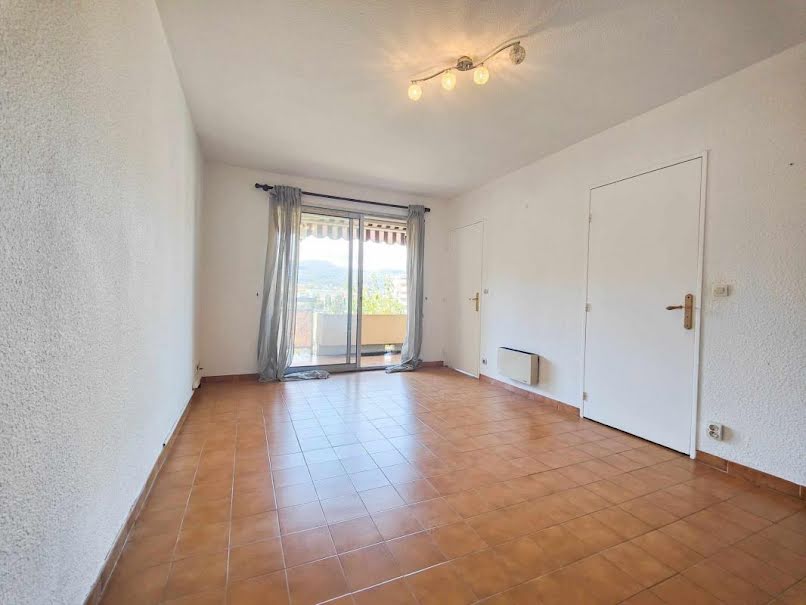 Vente appartement 1 pièce 26 m² à Cagnes-sur-Mer (06800), 145 000 €