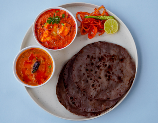 Paneer Ragi Roti Thali