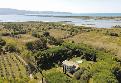 Villa avec jardin et terrasse 2