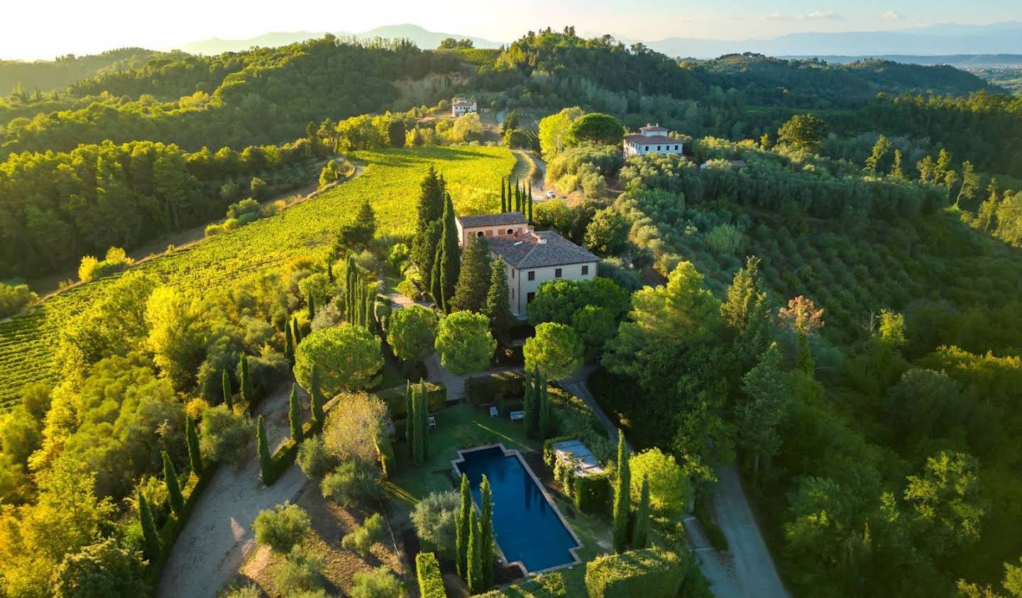 Villa avec piscine et jardin Palaia