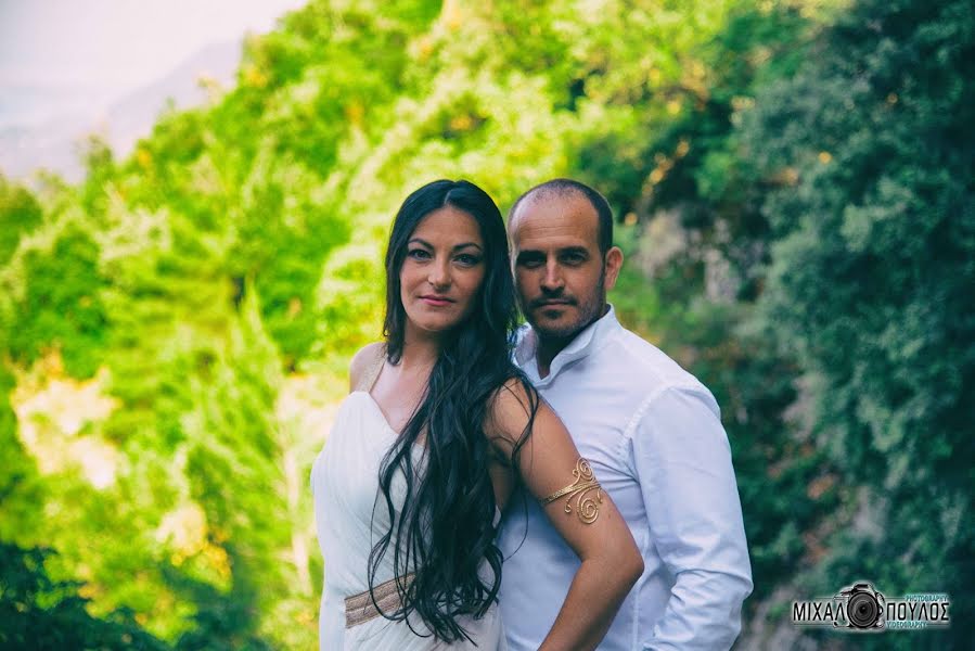 Wedding photographer Makis Mixalopoulos (mixalopoulos). Photo of 19 June 2019