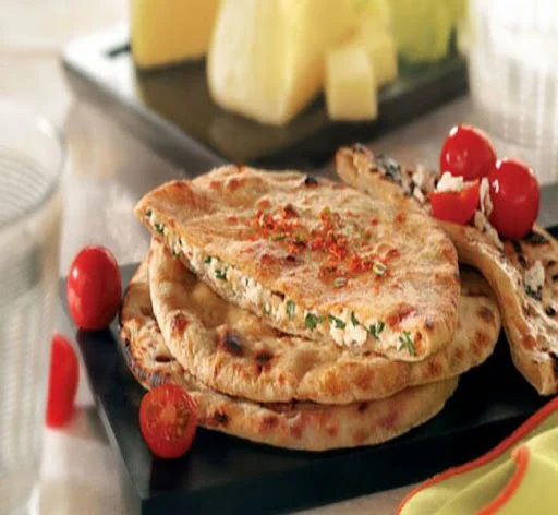 Tandoori Paneer Paratha