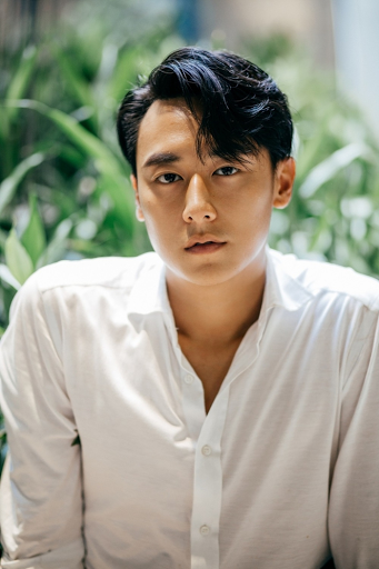 Rocker Nguyễn bị gia đình phản đối không cho đi hát