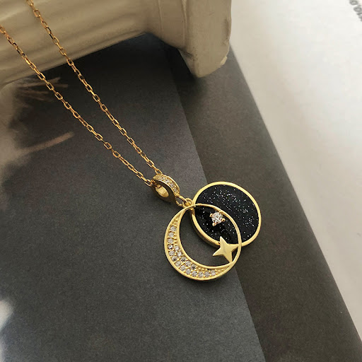 Title 6, S925 Sterling Silver Star Moon Necklace – A bea...