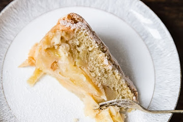 Apple Cake "Sharlotka"