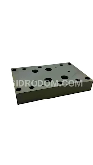 плита монтажная к 1Р323 труб монтаж выход вниз (DD-10-SP-B-6D) - 1