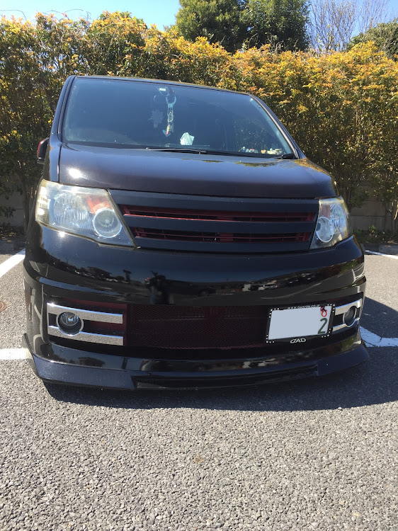 セレナの洗車・アイライン取り付け・テールランプ塗装・富士山に関するカスタム事例の投稿画像7枚目
