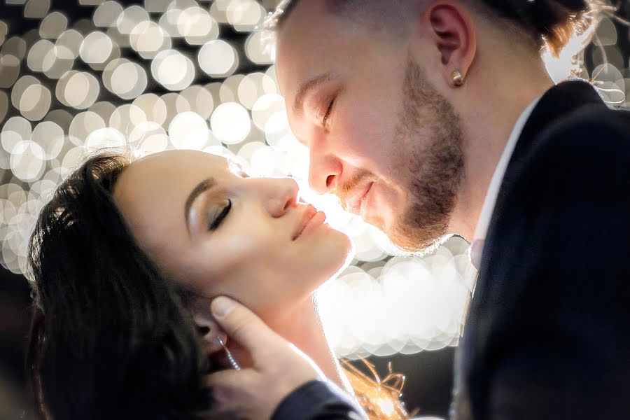 Wedding photographer Sergey Volodin (volodin). Photo of 12 March 2019