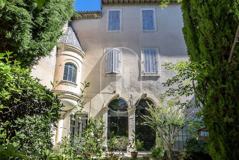 Vente maison 13 pièces 780 m² à L'Isle-sur-la-Sorgue (84800), 1 900 000 €