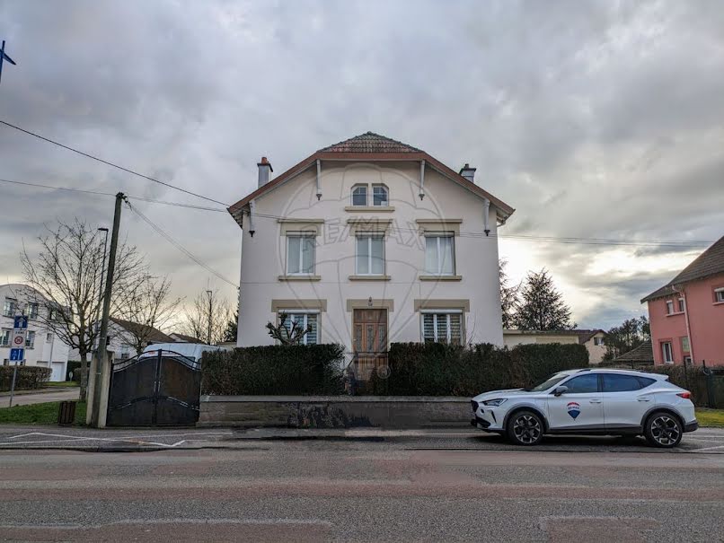 Vente maison 8 pièces 161 m² à Thaon-les-Vosges (88150), 371 000 €