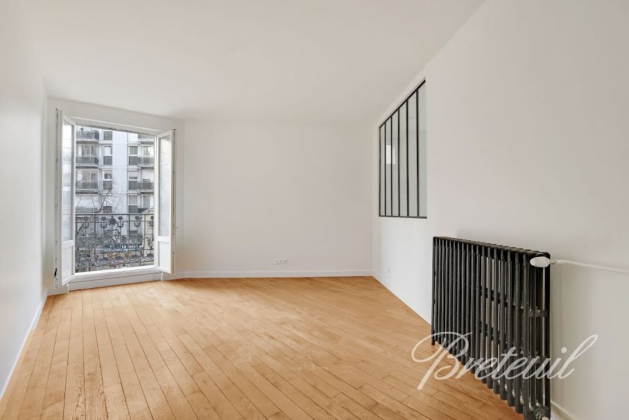 Vente appartement 3 pièces 74.7 m² à Paris 15ème (75015), 777 000 €