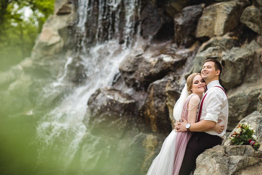 Fotógrafo de bodas Oksana Ladygina (oxanaladygina). Foto del 17 de junio 2017