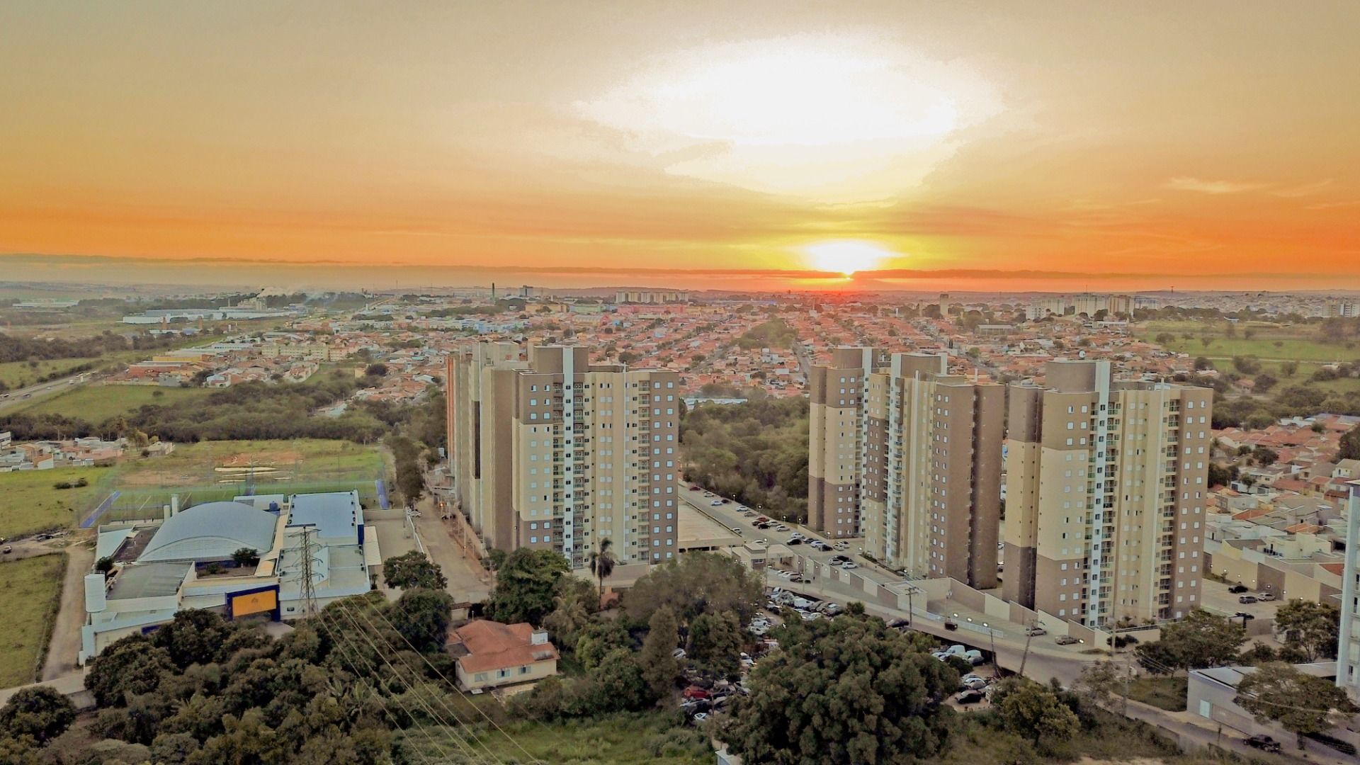 Apartamentos à venda Edifício Residencial Jardim dos Taperás