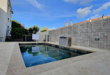 Villa with pool 4