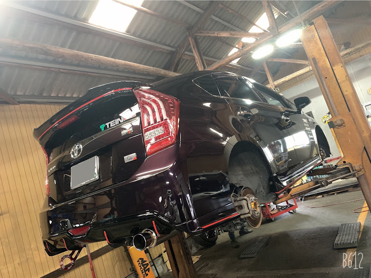 SAIのSAI・プリウスG's・車高調取付に関するカスタム事例の投稿画像2枚目