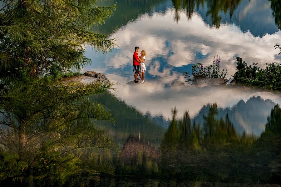 Fotógrafo de casamento Maciek Januszewski (maciekjanuszews). Foto de 14 de agosto 2020