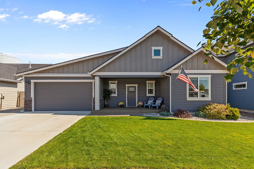 Property with garden 1