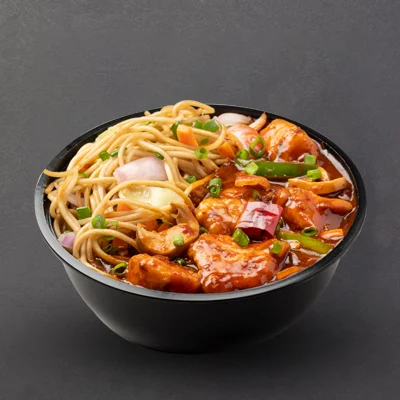 Kung Pao Chicken With Choice Of Noodles Bowl