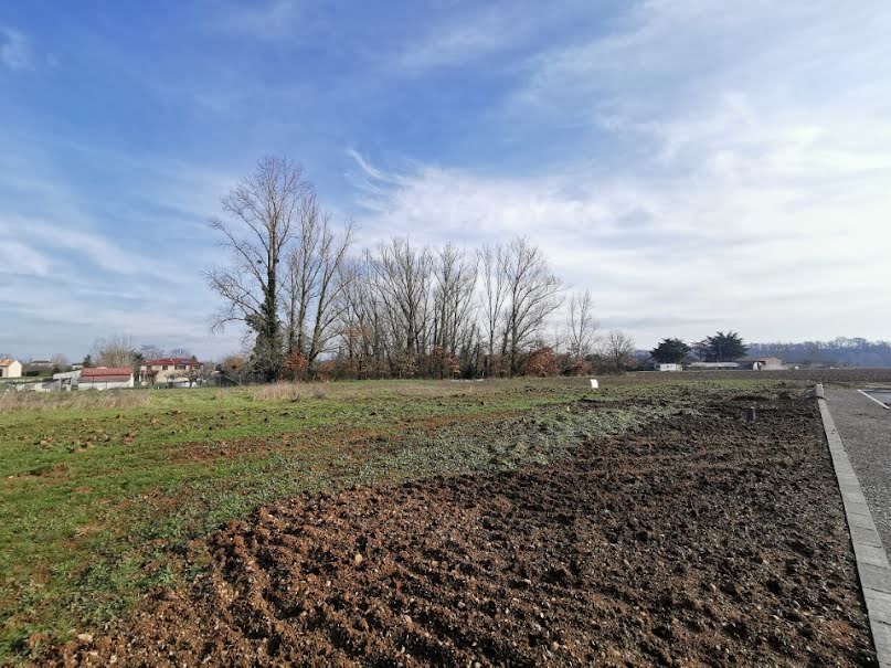 Vente terrain  615 m² à Lisle-sur-Tarn (81310), 68 000 €