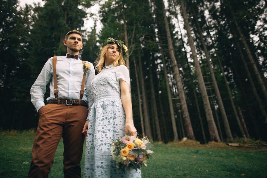 Fotógrafo de casamento Evgeniy Tarasov (tarasof). Foto de 2 de março 2017