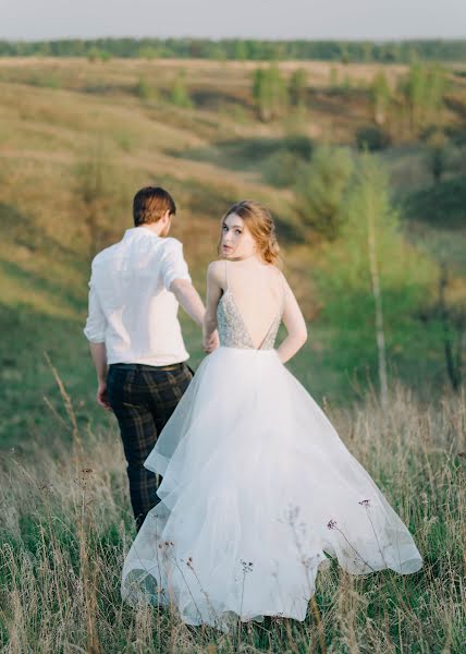 Wedding photographer Rudneva Inna (innarudneva). Photo of 1 April 2019