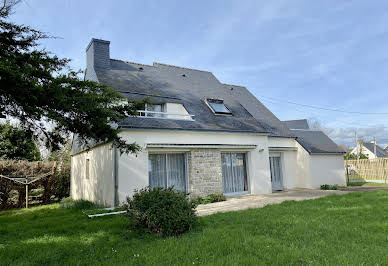 House with garden and terrace 7