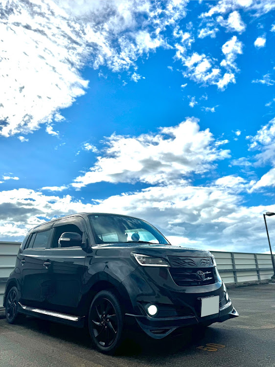 bBの黒い車・bB・お盆休み・プリウス50に関するカスタム事例の投稿画像2枚目